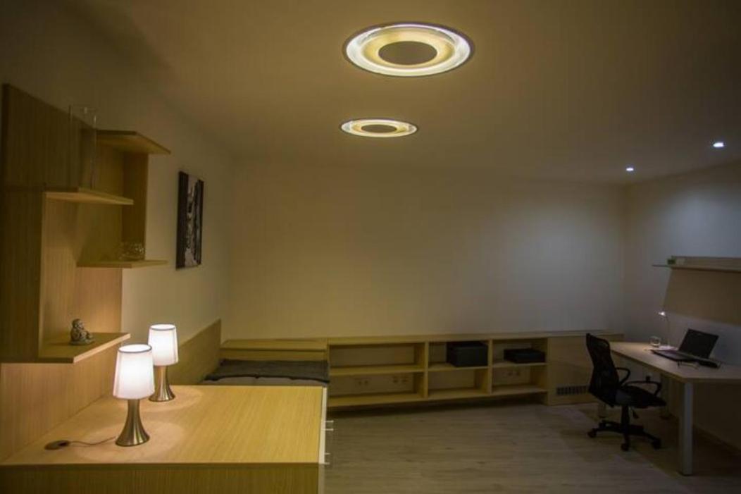 Apartmán 22Nd Uprising Square Bratislava Exteriér fotografie