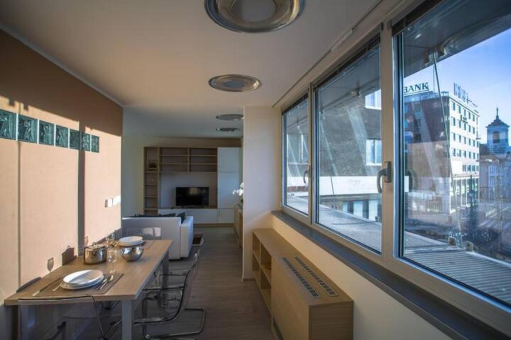 Apartmán 22Nd Uprising Square Bratislava Exteriér fotografie