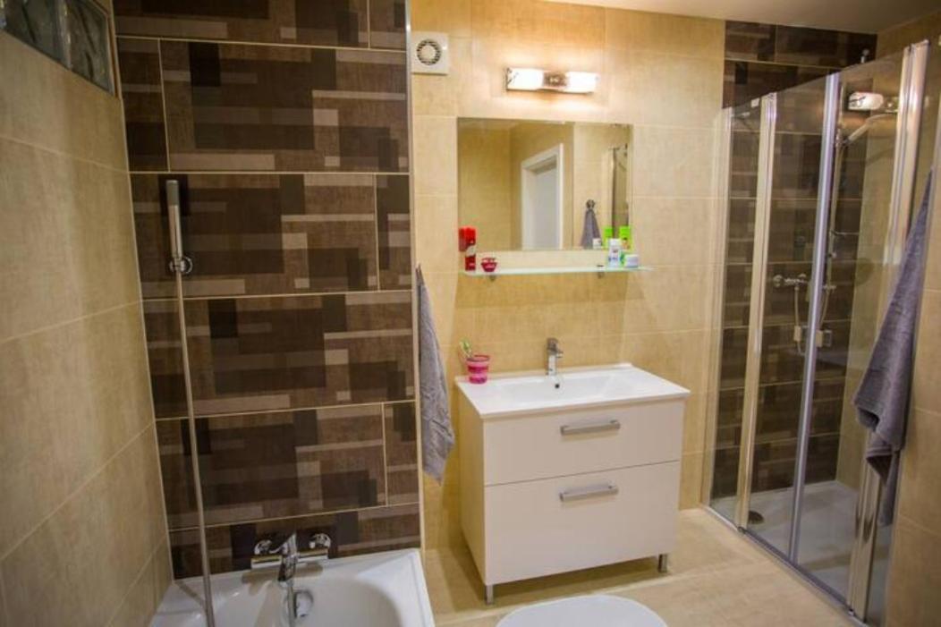 Apartmán 22Nd Uprising Square Bratislava Exteriér fotografie